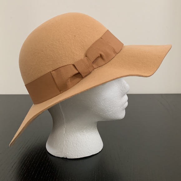 Women’s  fashion wool hat - Picture 2 of 8